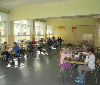 Powiększ