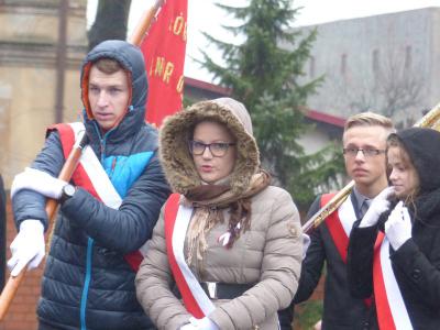 Powiększ