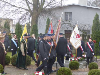 Powiększ