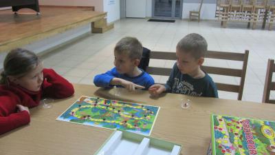 Powiększ
