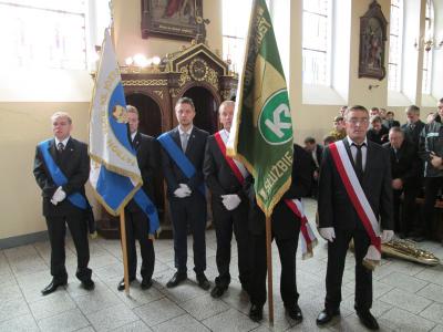Powiększ