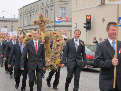 Powiększ
