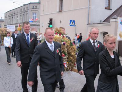 Powiększ