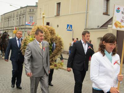 Powiększ