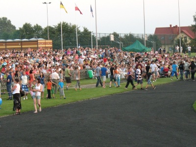 Powiększ