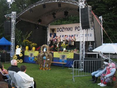 Powiększ