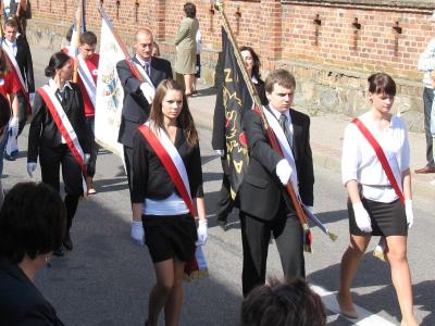 Powiększ