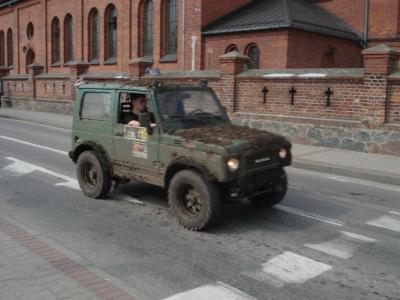 Powiększ