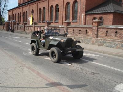 Powiększ