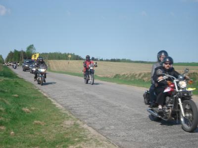 Powiększ