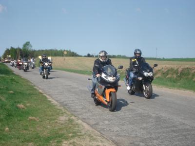 Powiększ